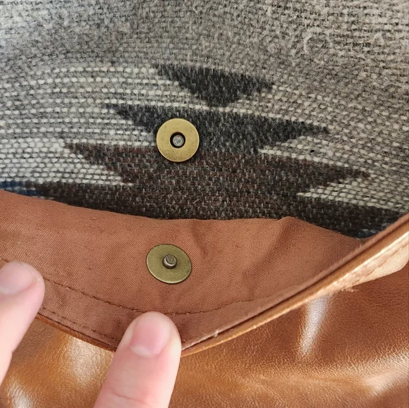 Faux Leather and Geometric Tote - Picture 2 of 4